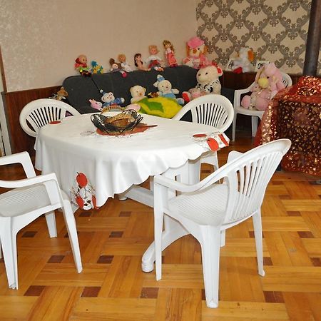 Guest House Cico Telavi Luaran gambar
