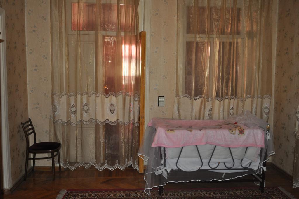 Guest House Cico Telavi Luaran gambar