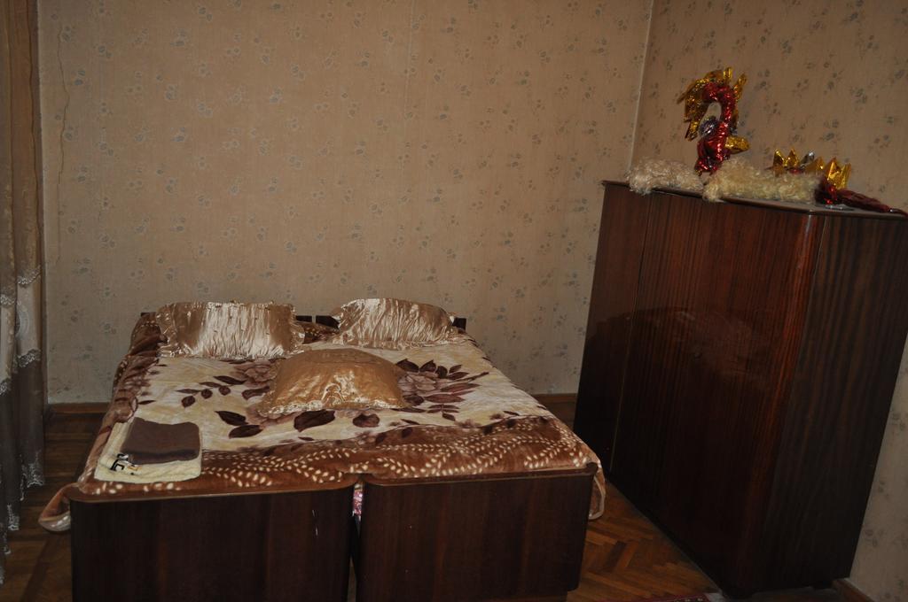 Guest House Cico Telavi Luaran gambar