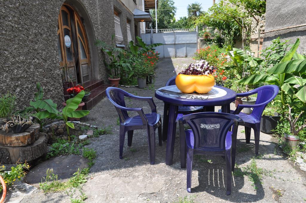 Guest House Cico Telavi Luaran gambar